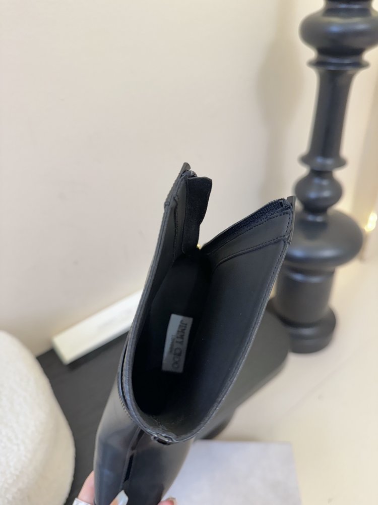 Ботильйони з гострим носком фото 8