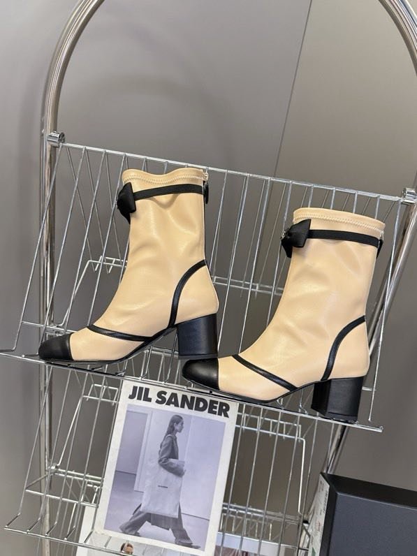 Ботильйони