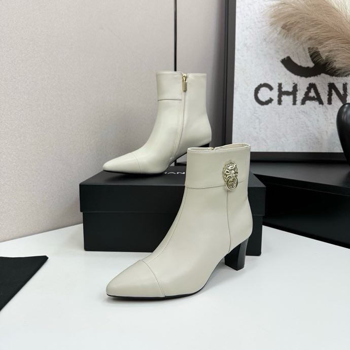 Ankle boots фото 2