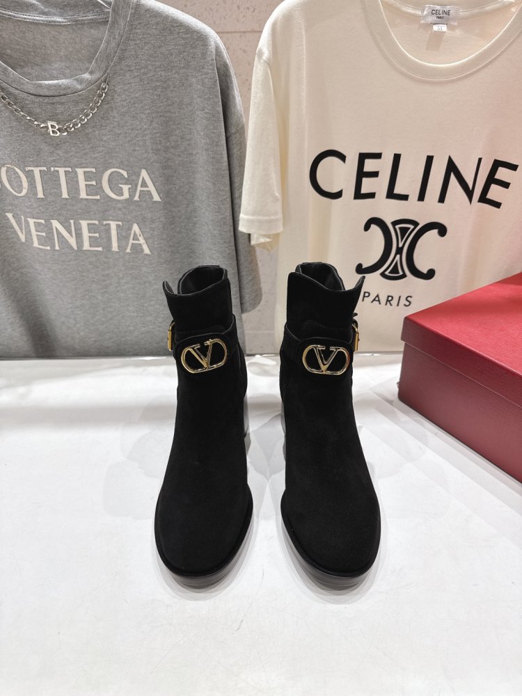 Ankle boots фото 2