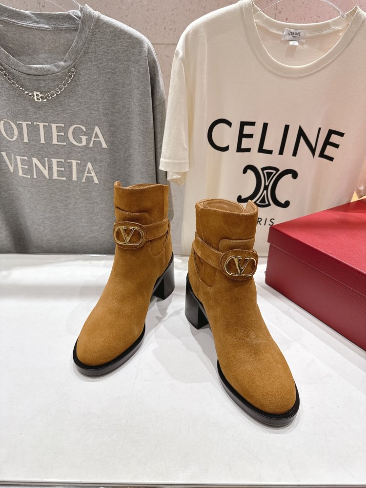 Ankle boots фото 2