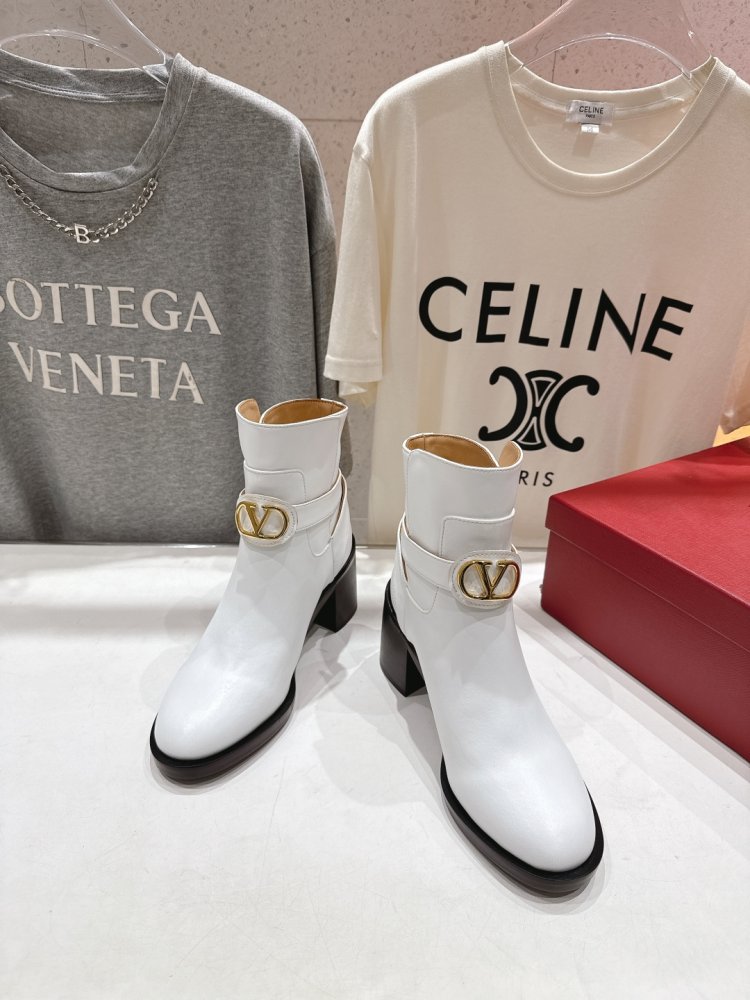 Ankle boots фото 2