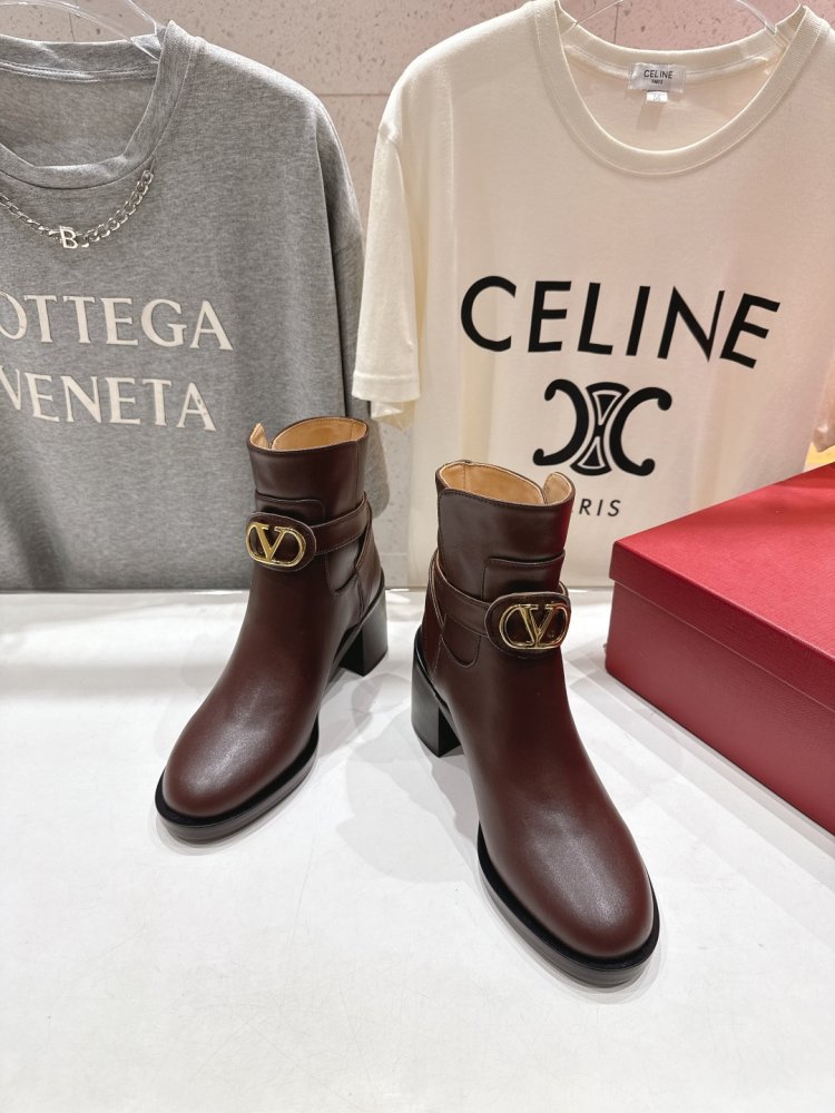 Ankle boots фото 2