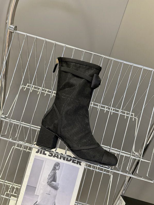 Ankle boots фото 4