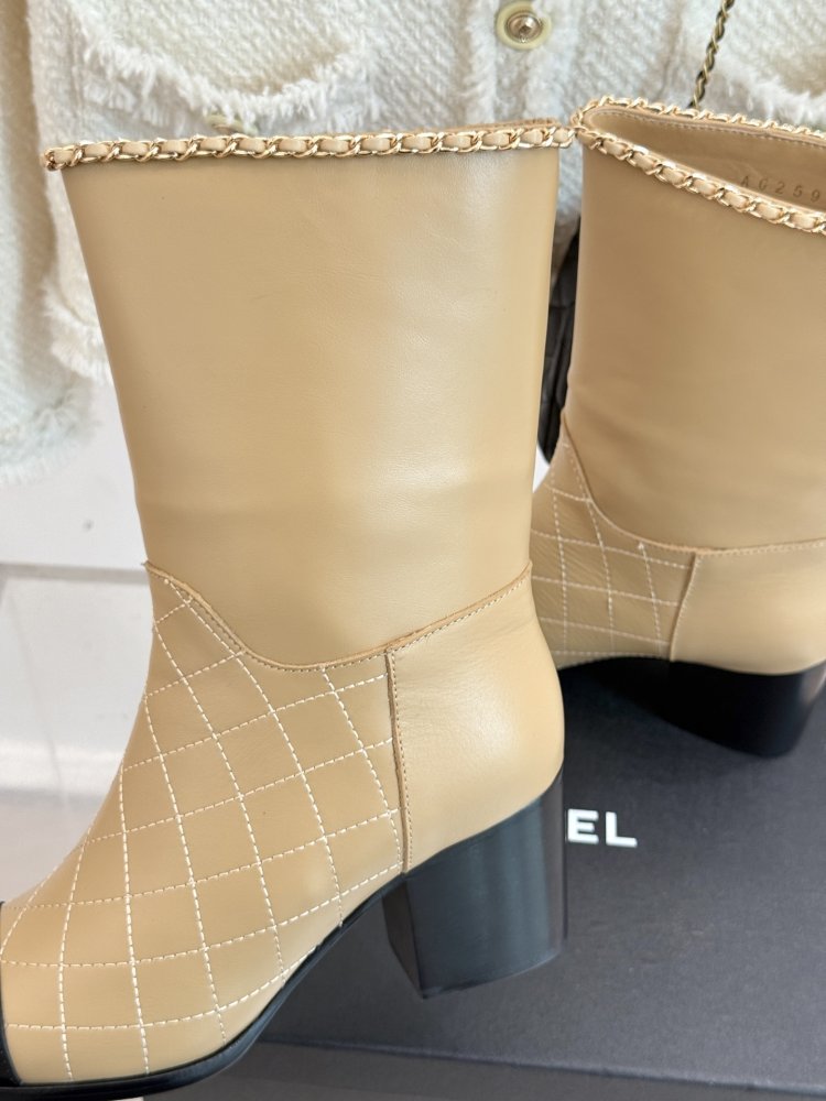 Ankle boots фото 5