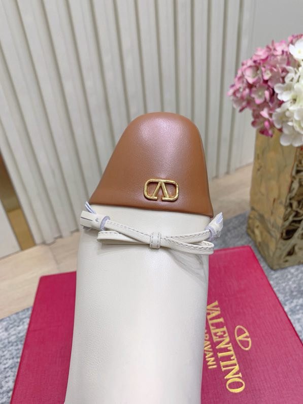 Ankle boots фото 6