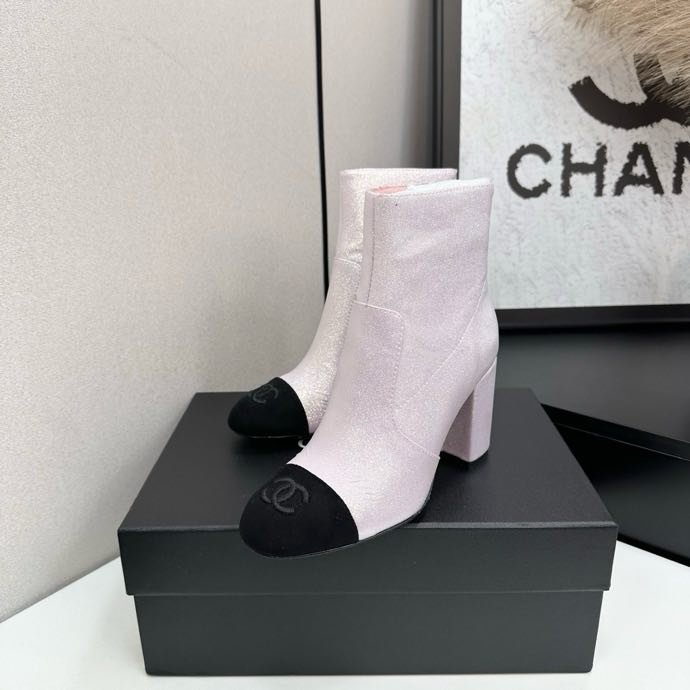 Ankle boots фото 6