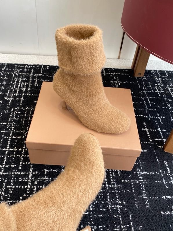 Ankle boots фото 6