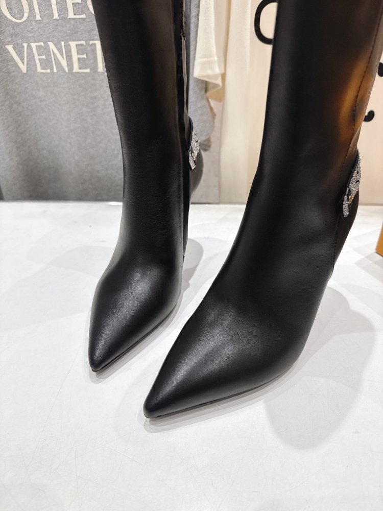 Ankle boots фото 6