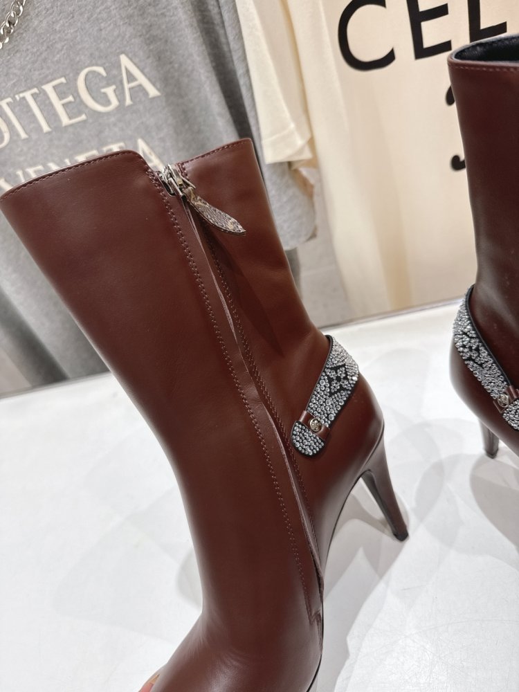 Ankle boots фото 7