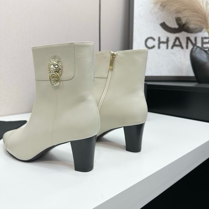 Ankle boots фото 9