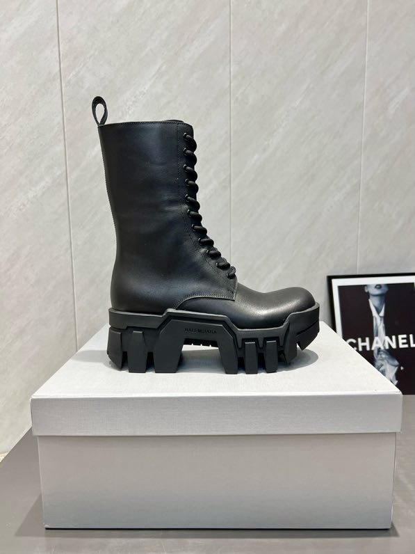 Ботинки Balenciaga Bulldozer кожаные