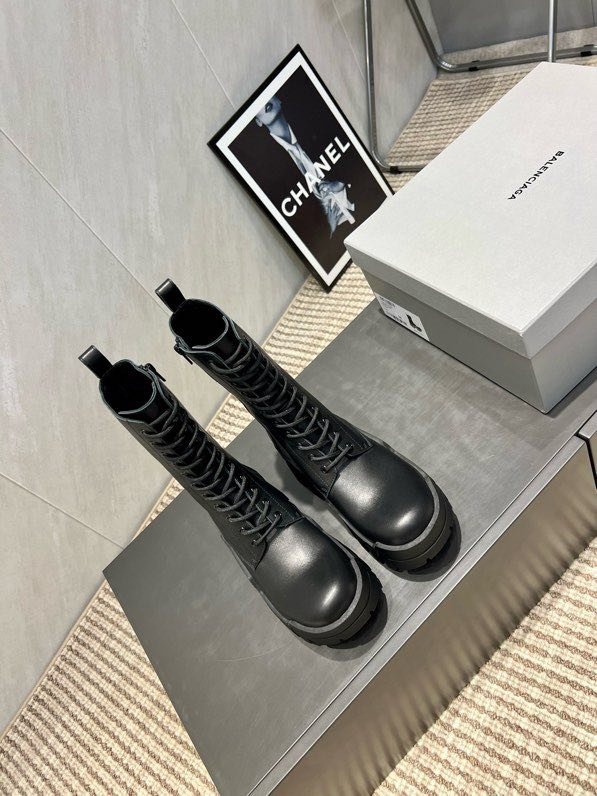 Ботинки Balenciaga Bulldozer кожаные фото 5