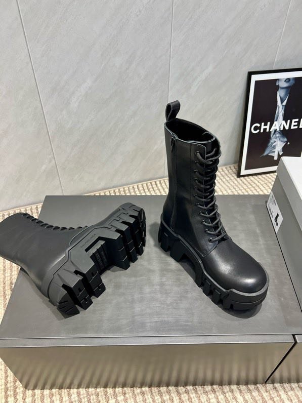 Ботинки Balenciaga Bulldozer кожаные фото 6