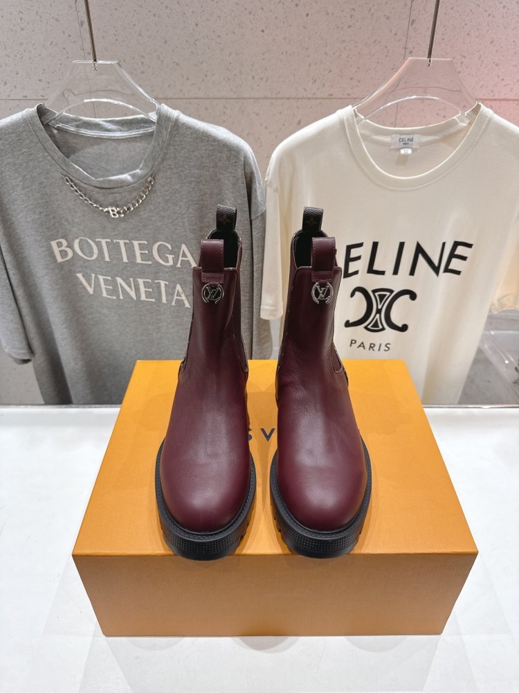 Ботинки Chelsea на толстой подошве женские фото 2