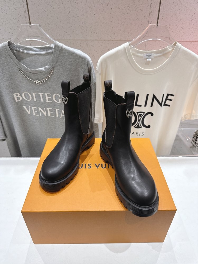 Ботинки Chelsea на толстой подошве женские фото 3