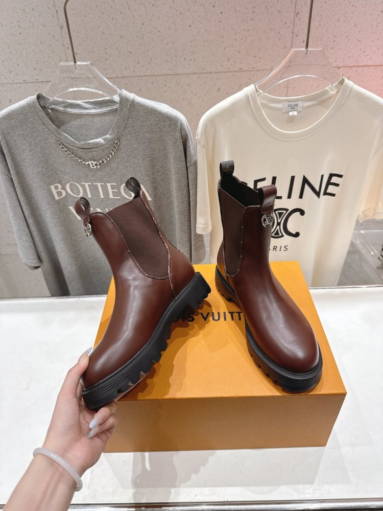 Ботинки Chelsea на толстой подошве женские фото 4