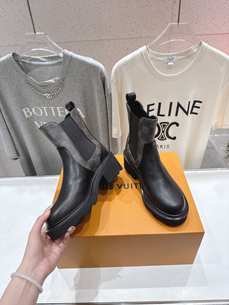 Ботинки Chelsea на толстой подошве женские фото 4