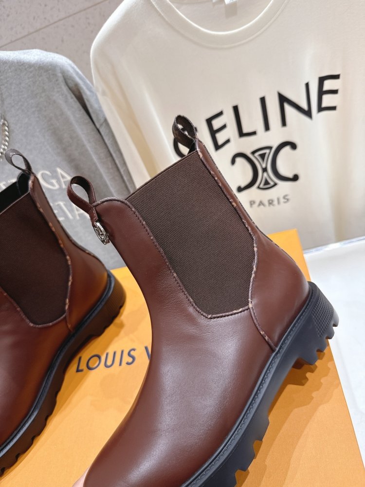 Ботинки Chelsea на толстой подошве женские фото 6