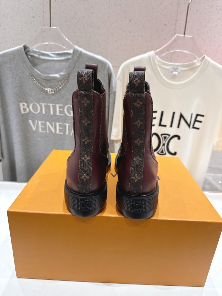 Ботинки Chelsea на толстой подошве женские фото 8