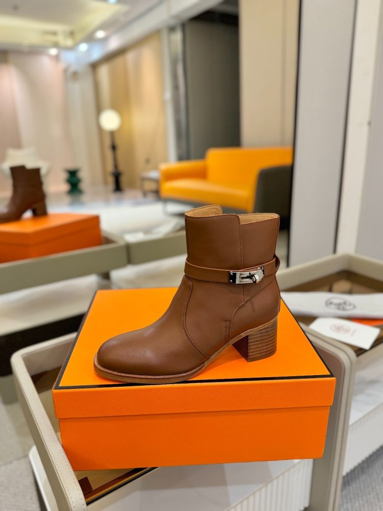 Ботинки Justine кожаные женские