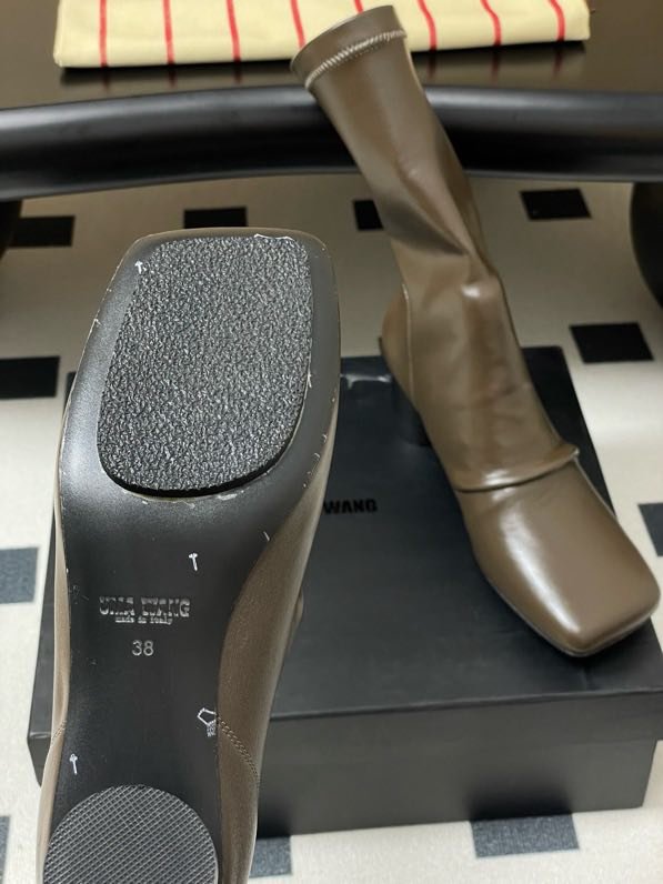 Черевики шкіряні на підборах фото 8