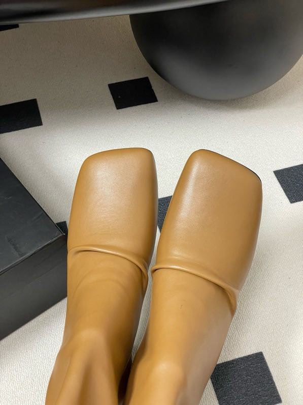 Черевики шкіряні на підборах фото 9