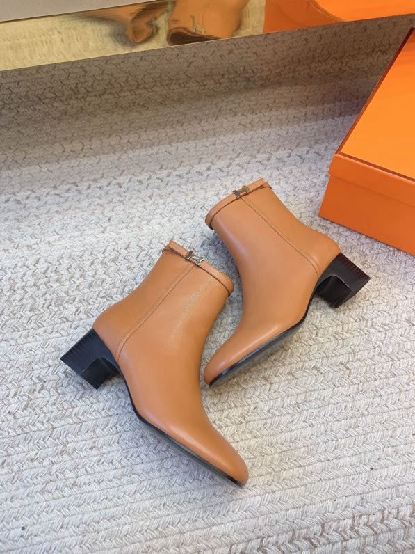 Ботинки кожаные на молнии фото 4