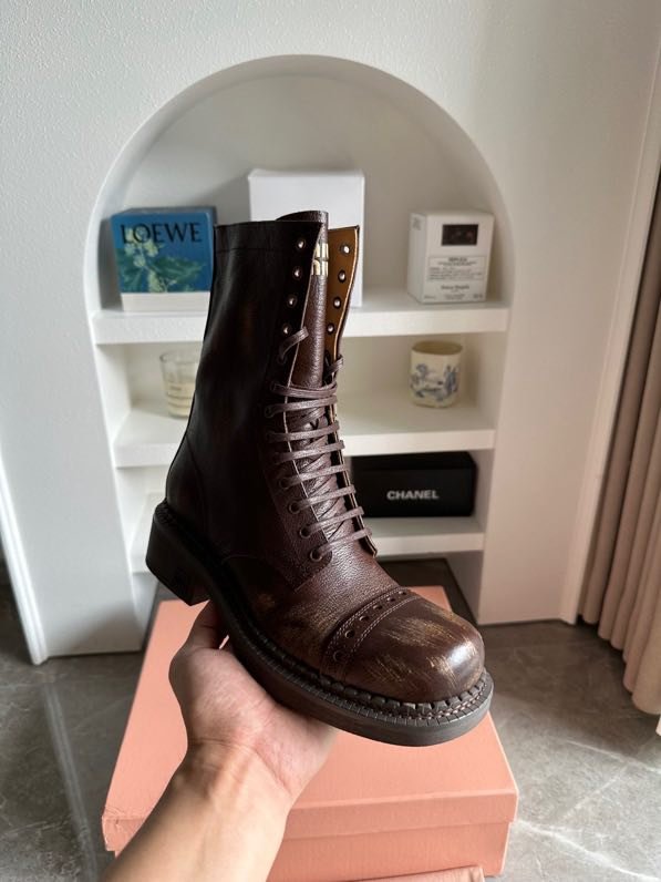 Ботинки кожаные на шнуровке фото 4