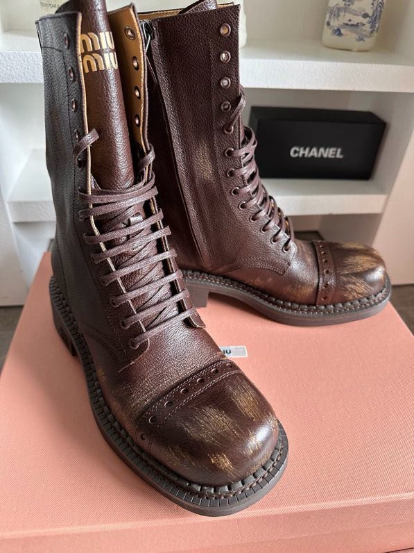 Ботинки кожаные на шнуровке фото 9