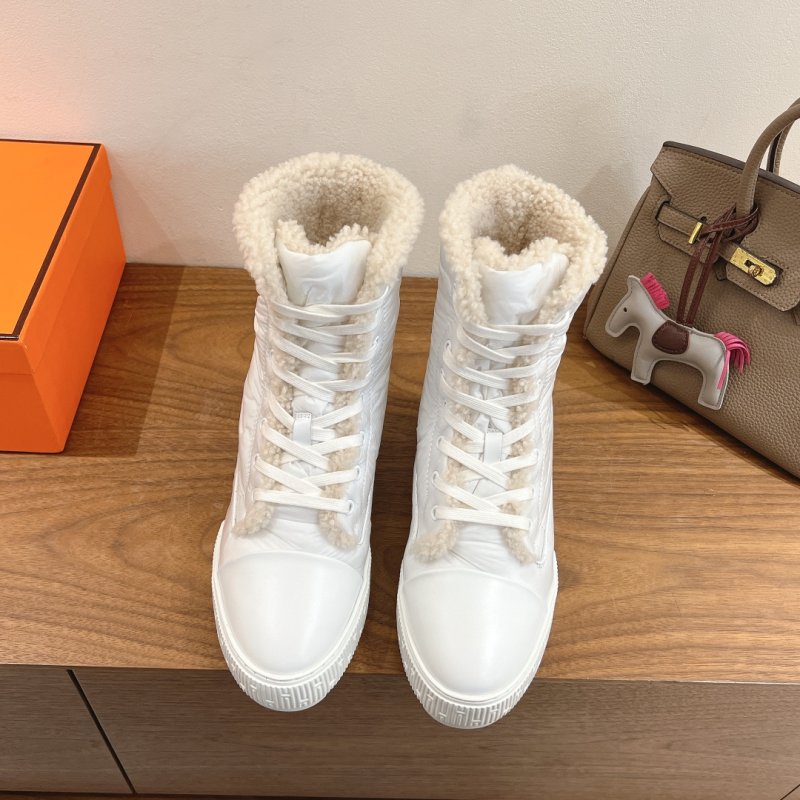 Ботинки кожаные женские на меху фото 2