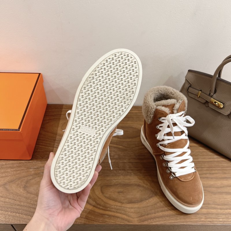 Ботинки кожаные женские на меху фото 9