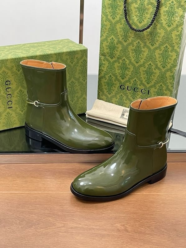 Ботинки кожаные женские