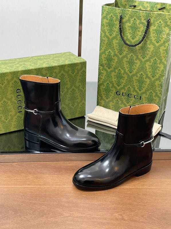 Ботинки кожаные женские