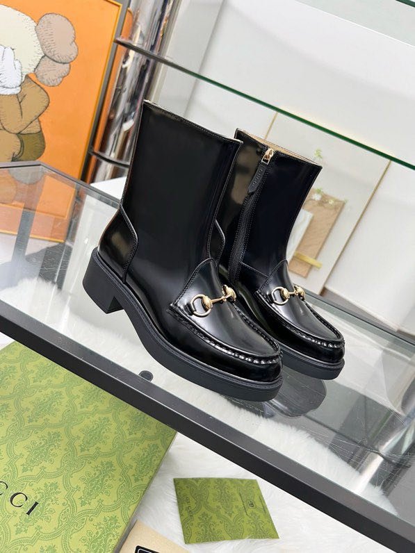 Boots leather women's