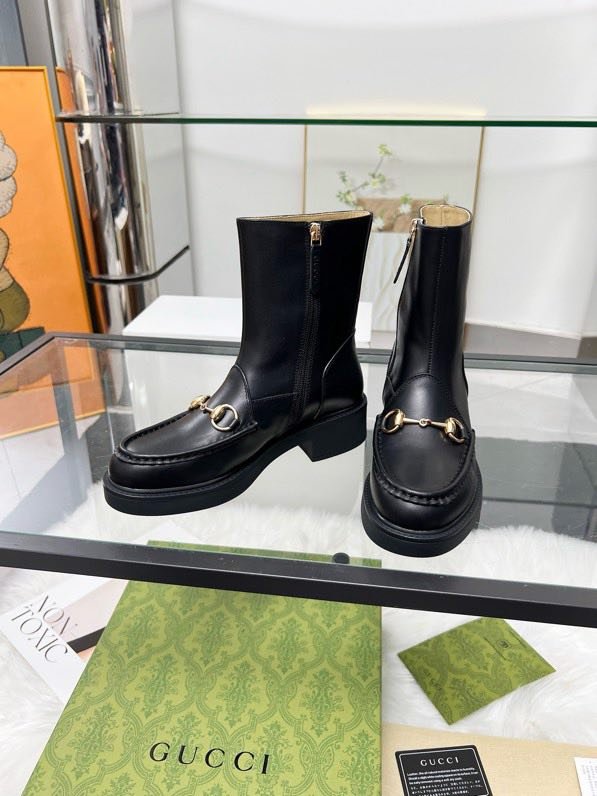 Черевики шкіряні жіночі