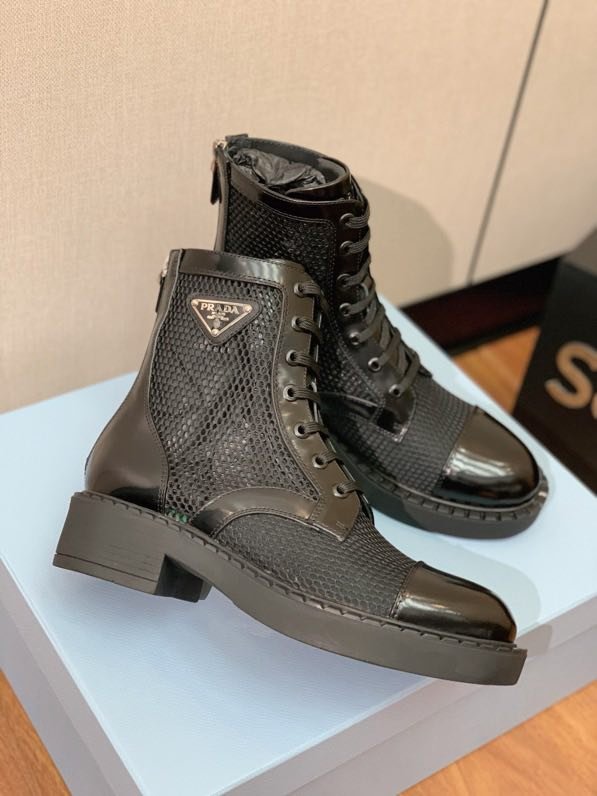 Черевики шкіряні жіночі