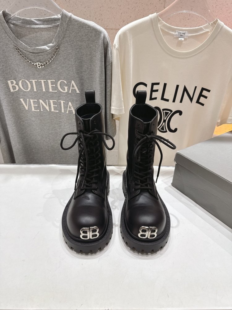 Ботинки кожаные женские