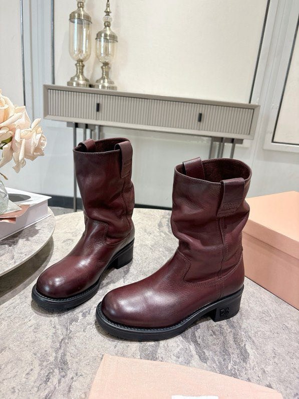 Boots leather women's