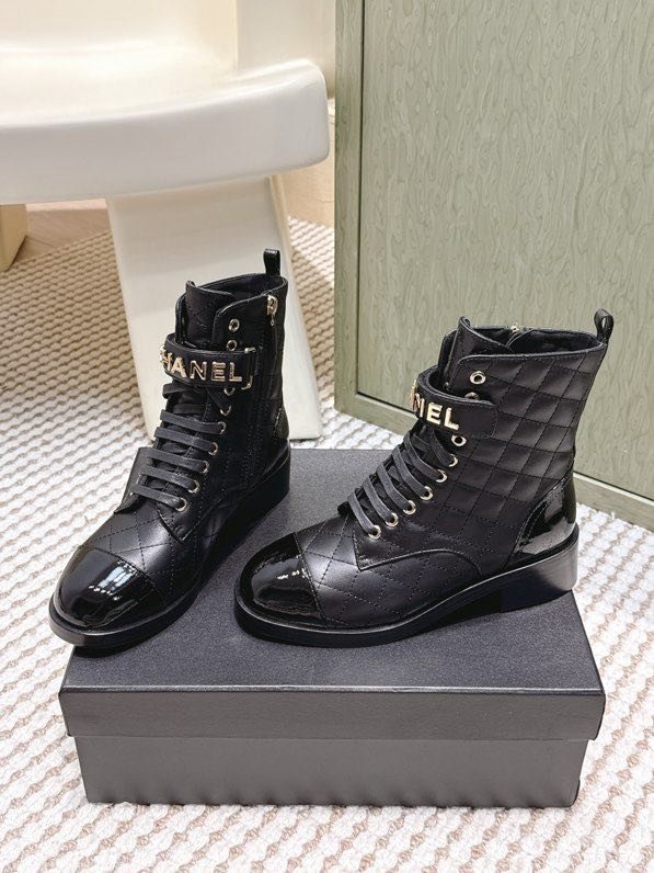 Boots leather women's