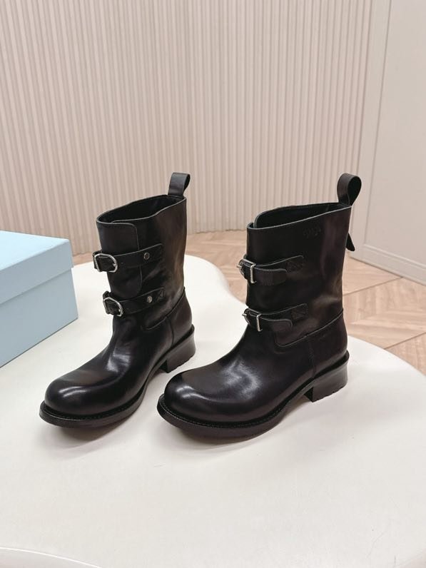Boots leather women's