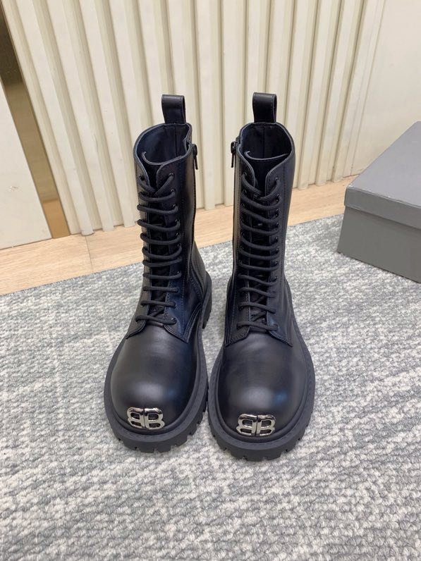 Ботинки кожаные женские