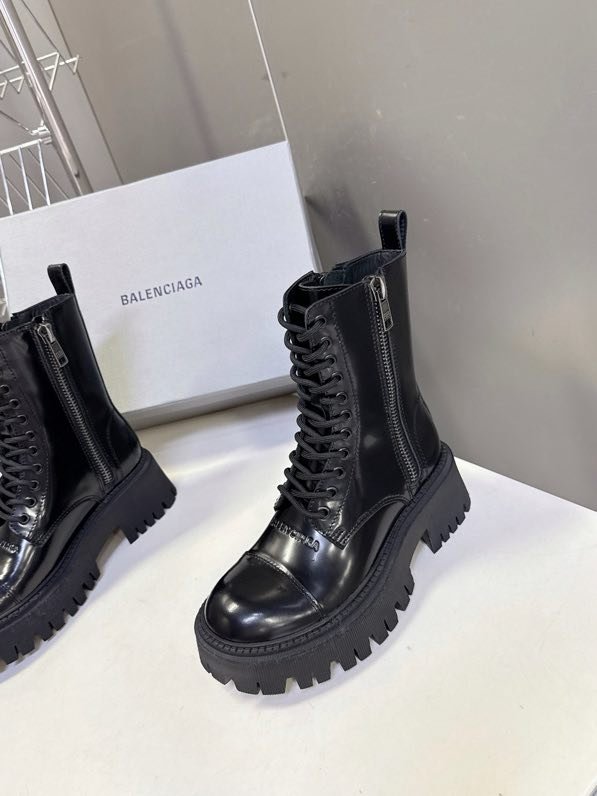 Boots leather women's фото 2