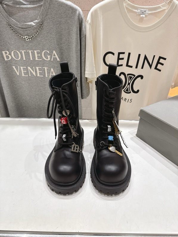 Boots leather women's фото 2