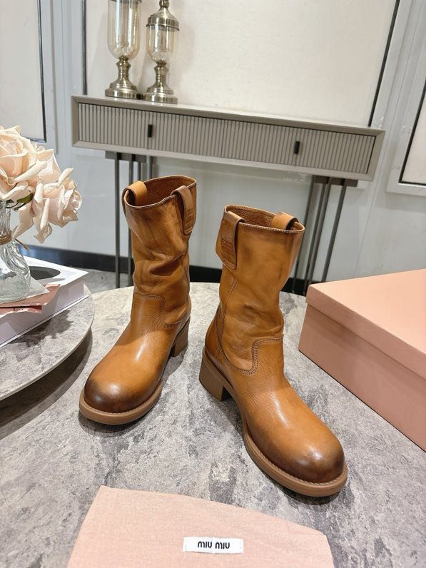 Boots leather women's фото 2