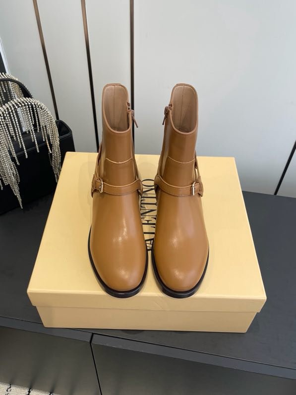 Ботинки кожаные женские фото 2