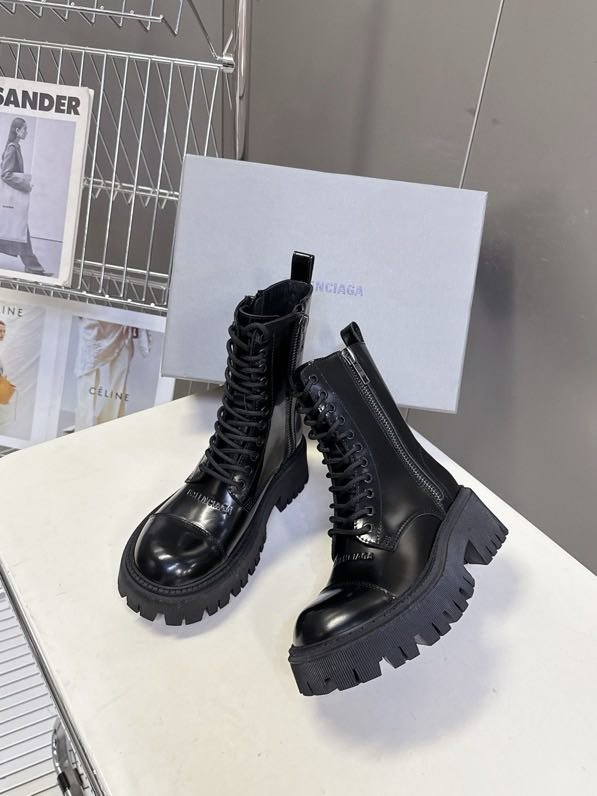 Boots leather women's фото 3