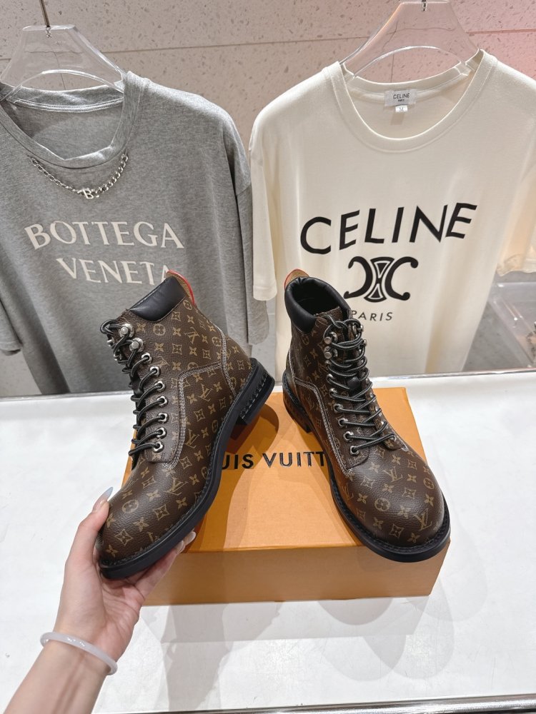 Ботинки кожаные женские фото 5