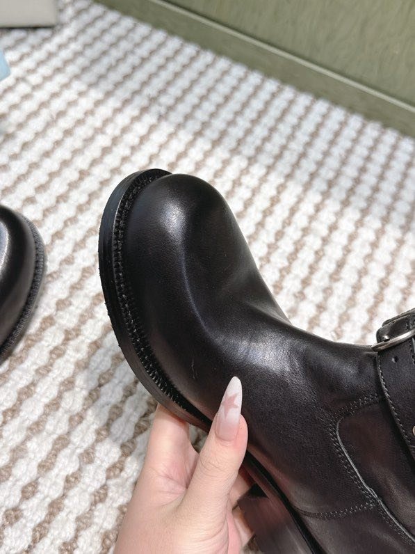 Boots leather women's фото 5