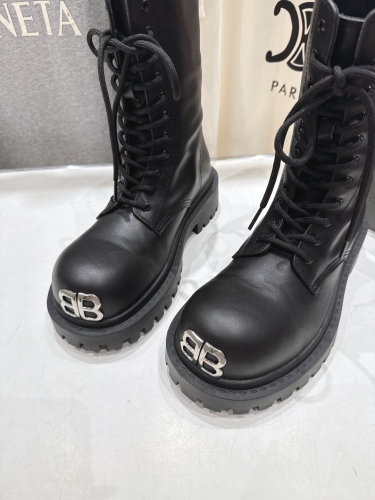 Ботинки кожаные женские фото 6